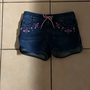 Flowery shorts